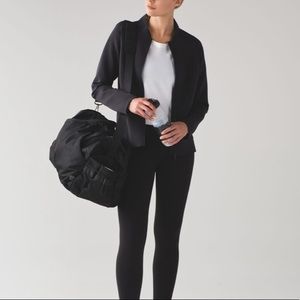 LULULEMON embrace the space jacket size 8